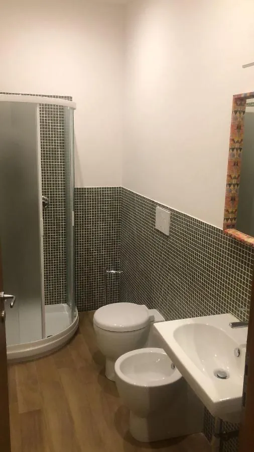 Amalia Suites - Via San Zanobi Florence 0*,