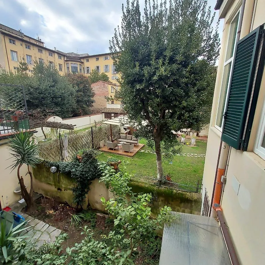 Bed & Breakfast Amalia Suites - Via San Zanobi Florence