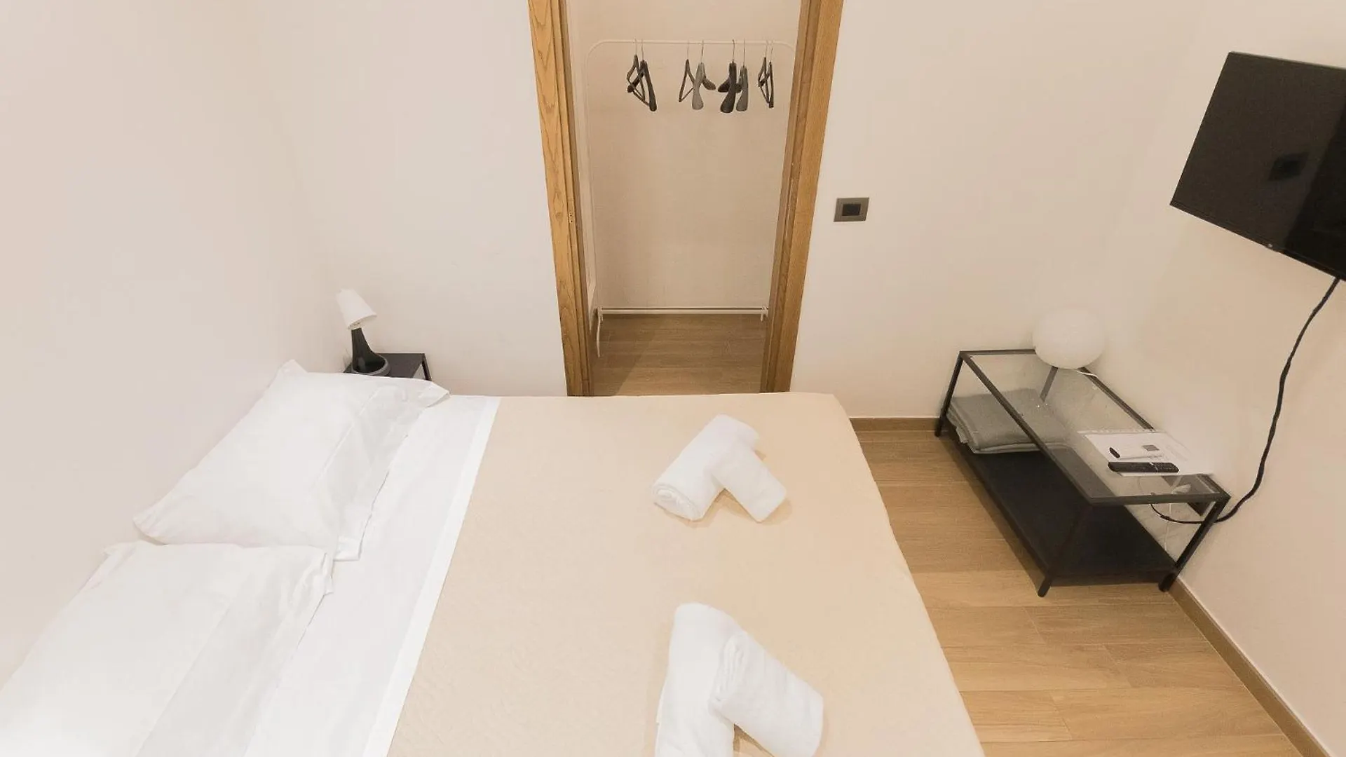 Bed & Breakfast Amalia Suites - Via San Zanobi Florence