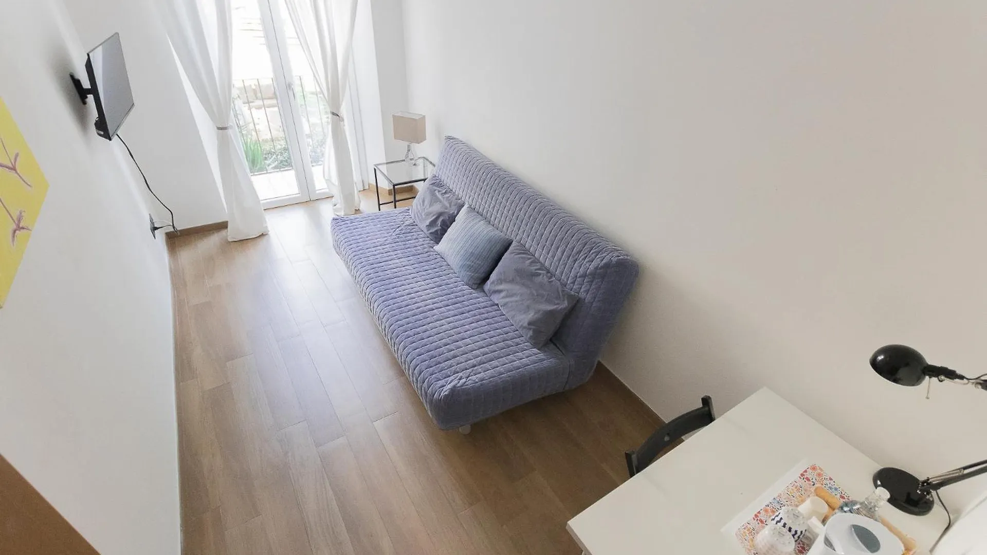 Amalia Suites - Via San Zanobi Florence Italy
