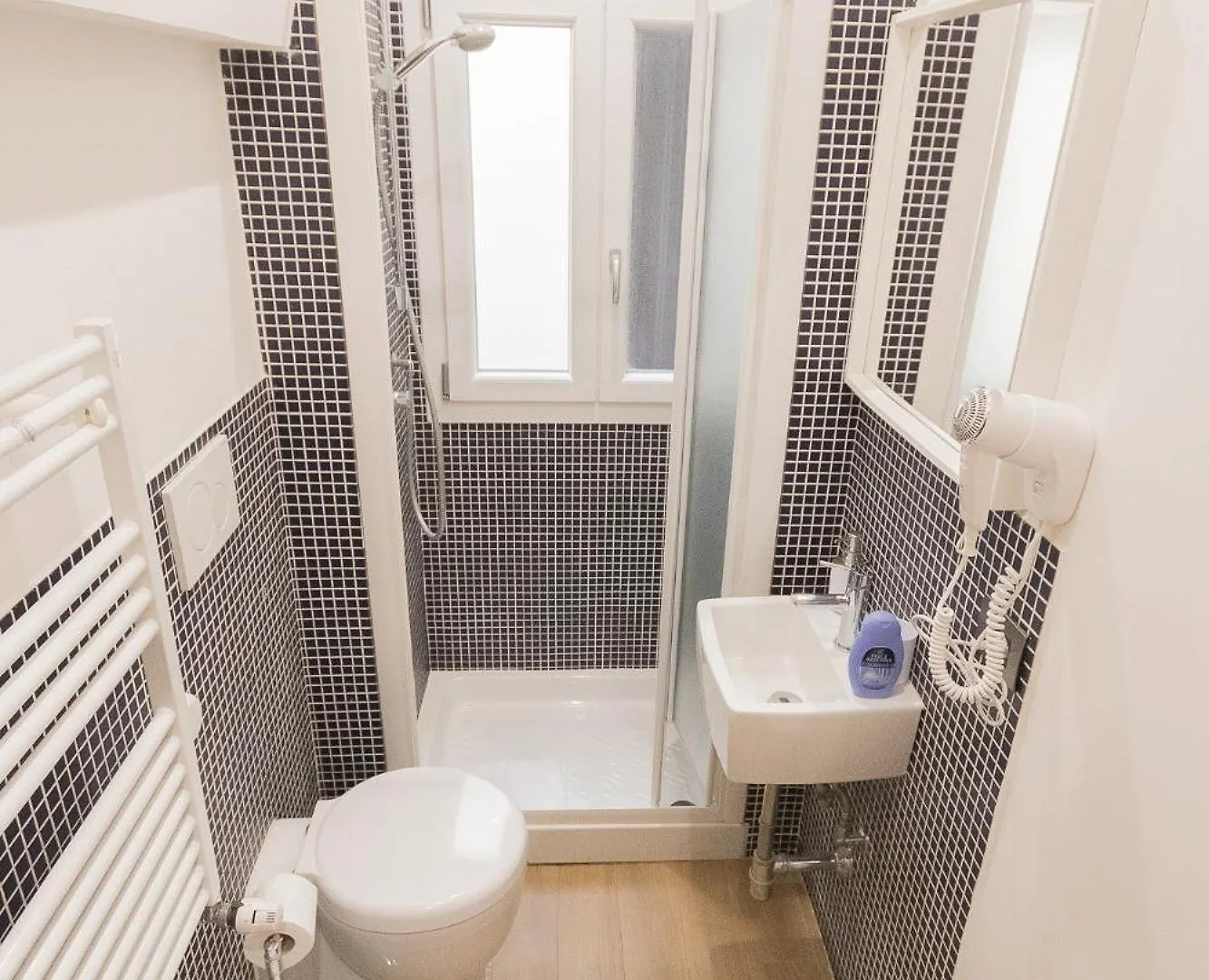 Bed & Breakfast Amalia Suites - Via San Zanobi Florence