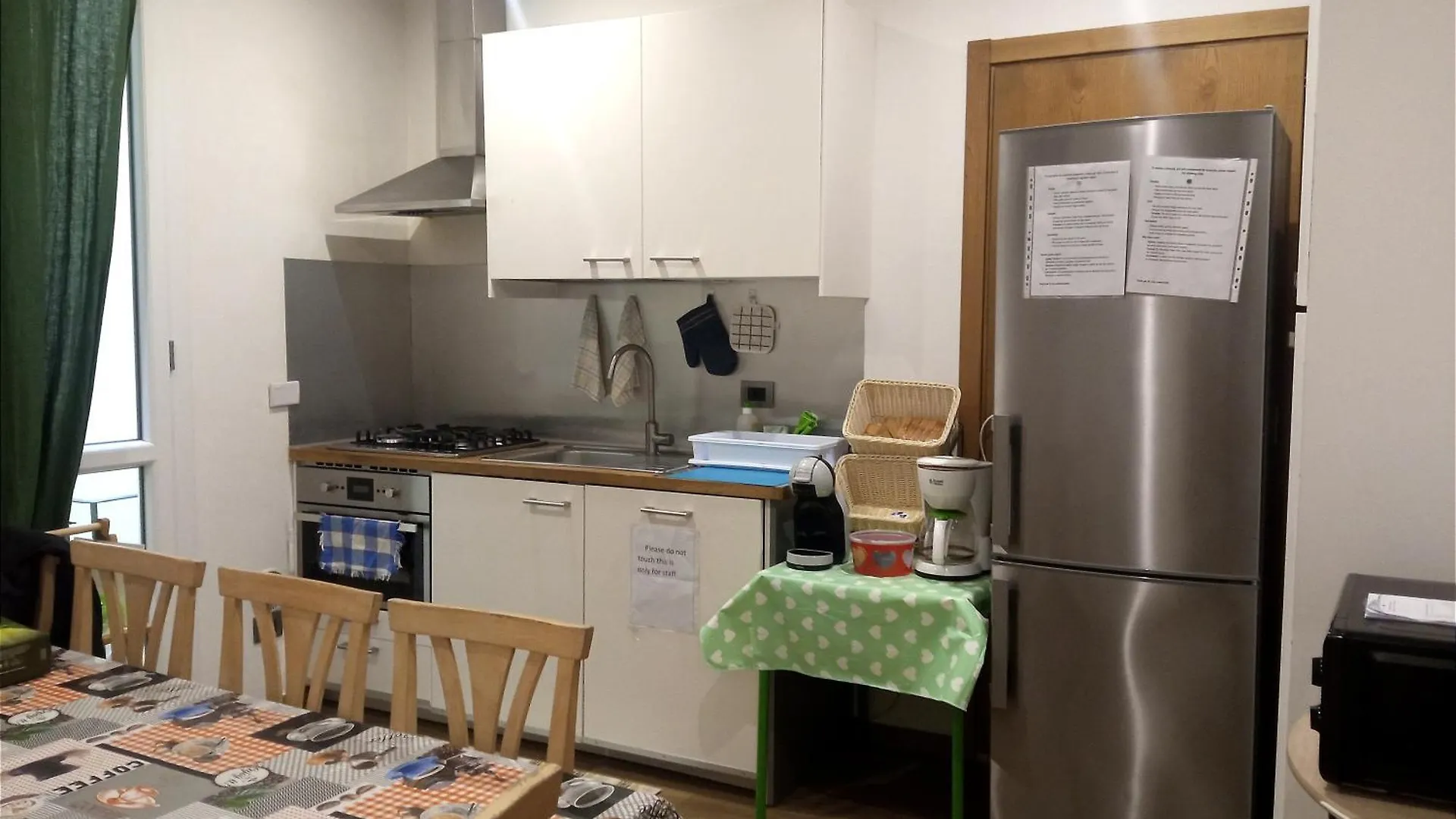 Bed & Breakfast Amalia Suites - Via San Zanobi Florence Italy