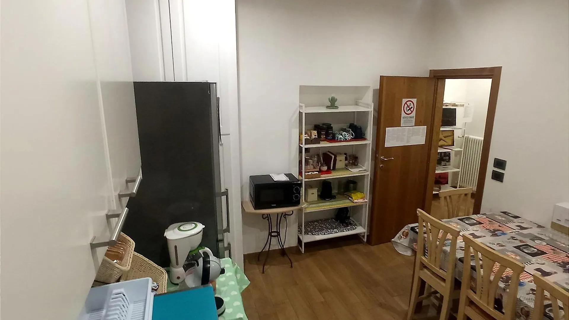 Bed & Breakfast Amalia Suites - Via San Zanobi Florence Italy