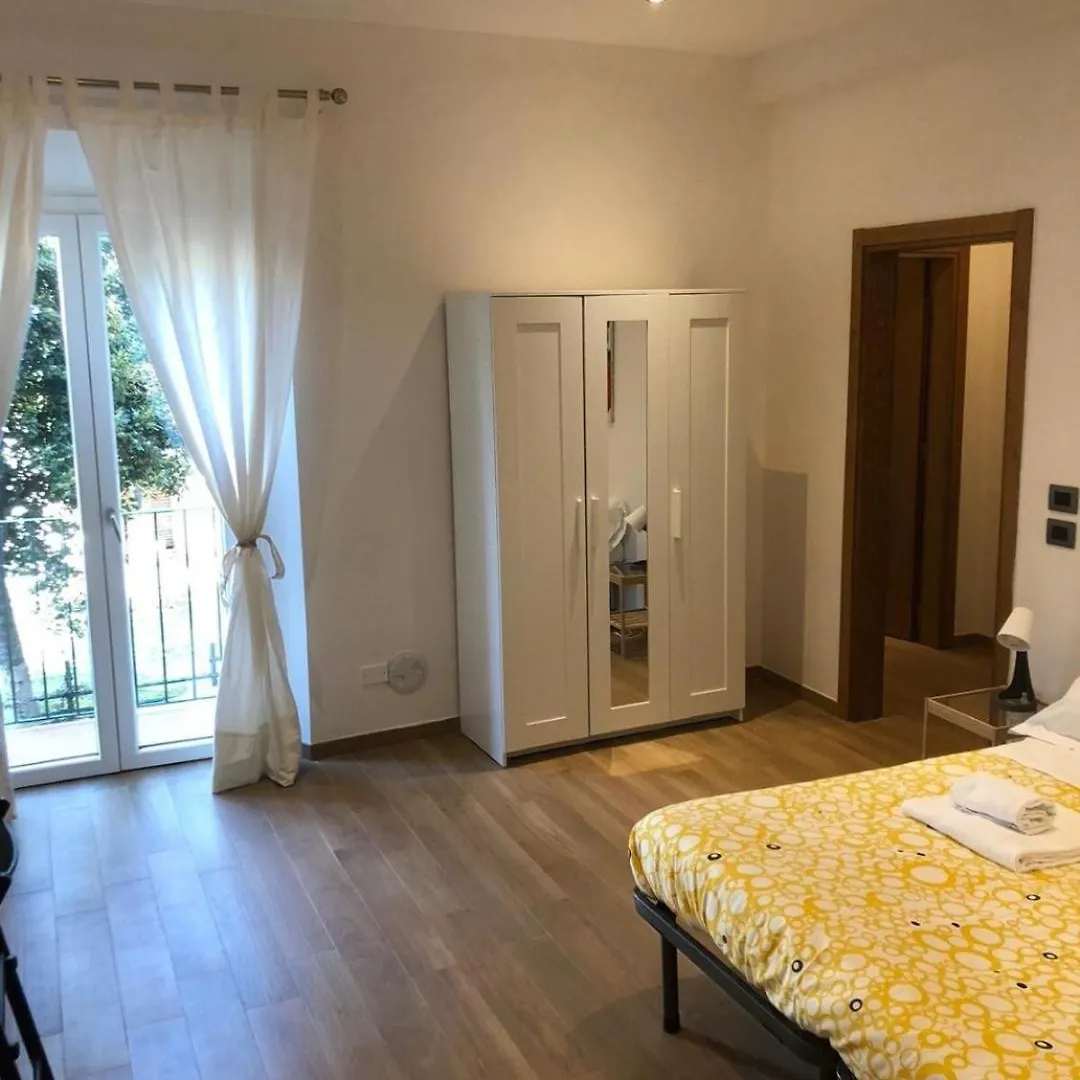 Amalia Suites - Via San Zanobi Florence