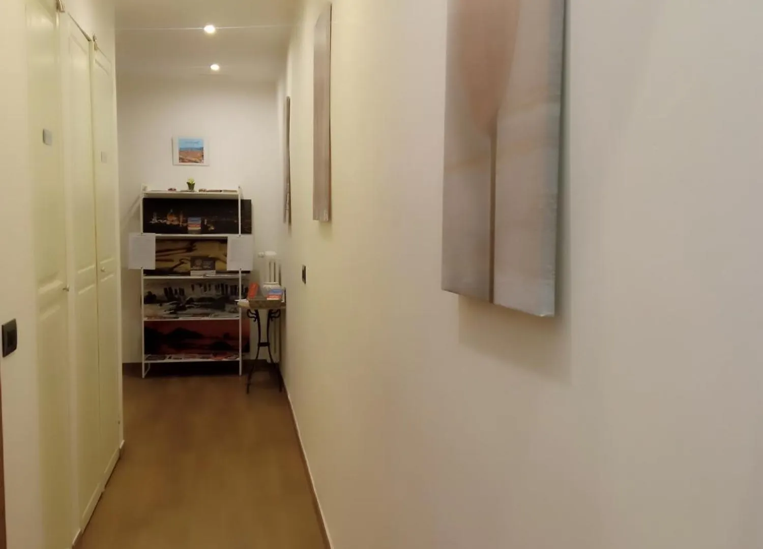 Amalia Suites - Via San Zanobi Firenze 0*,  Olaszország
